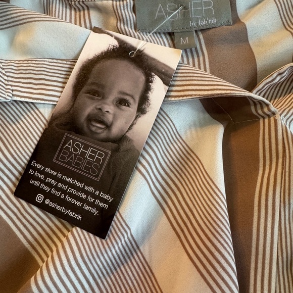 fab'rik Tan Sleeveless Wrap Blouse- NWT-Size M - Picture 12 of 13